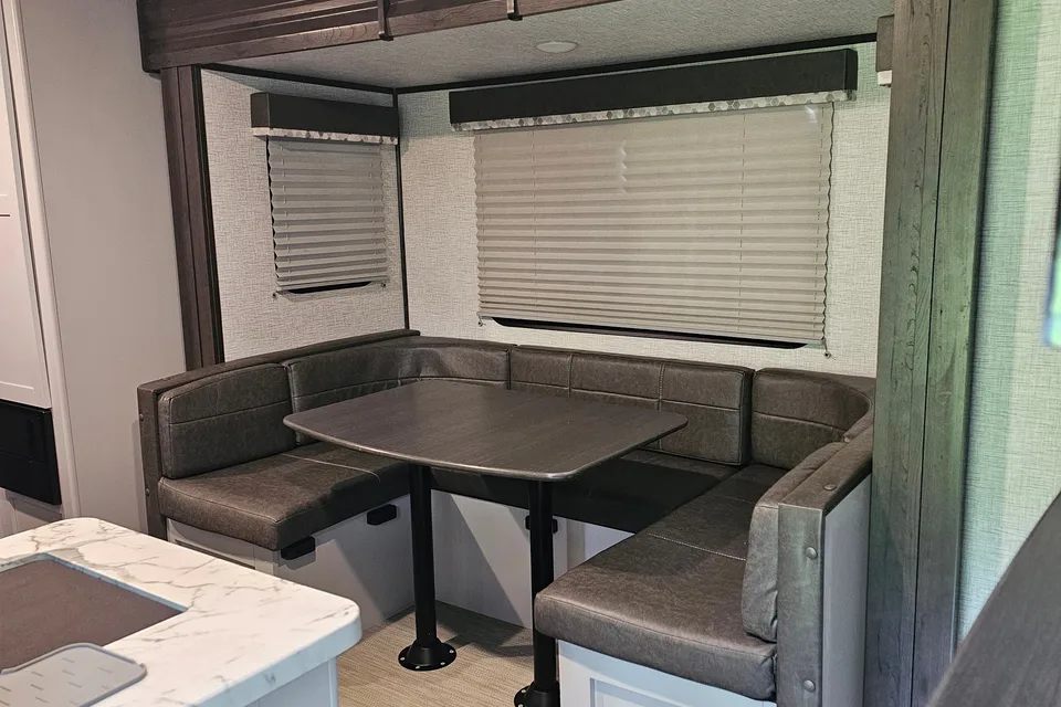 Crystal's Keystone 2430BH Travel Trailer