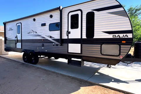 Ryan's Jayco 286BHSW Travel Trailer