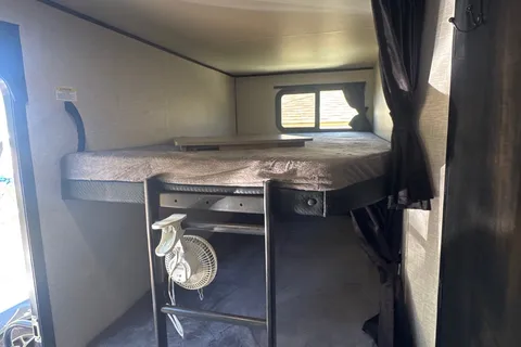 Ryan's Jayco 286BHSW Travel Trailer