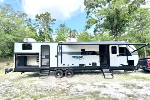 ☀️**Summer Special**CLEAN & Spacious Family Bunk House