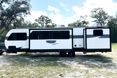 ☀️**Summer Special**CLEAN & Spacious Family Bunk House