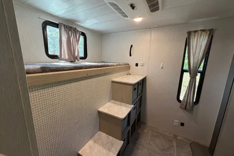 ☀️**Summer Special**CLEAN & Spacious Family Bunk House