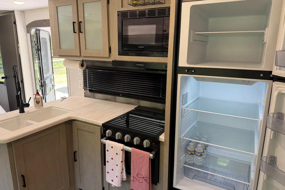 ☀️**Summer Special**CLEAN & Spacious Family Bunk House