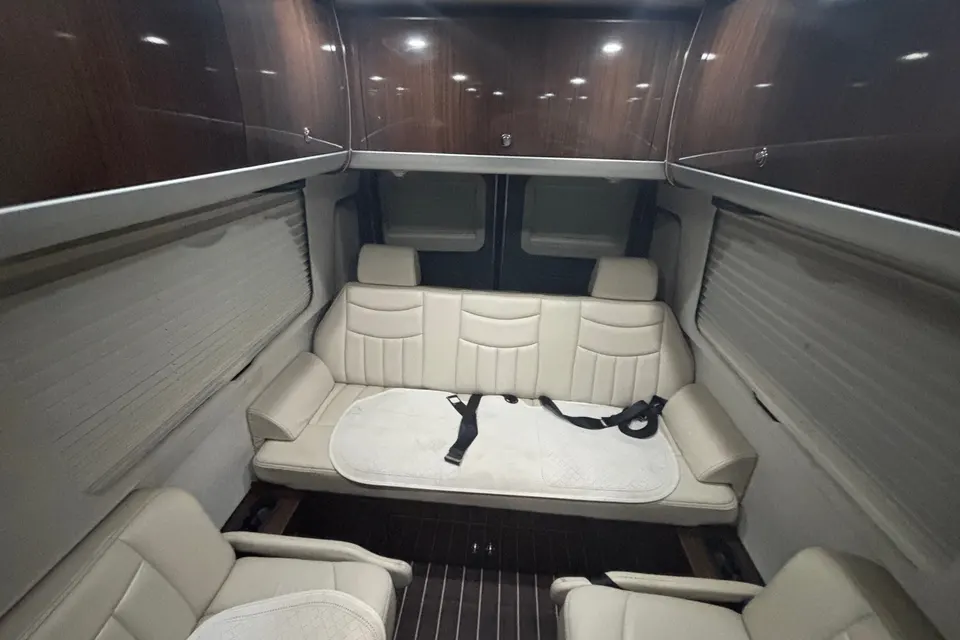 Sprinter Airstream Interstate