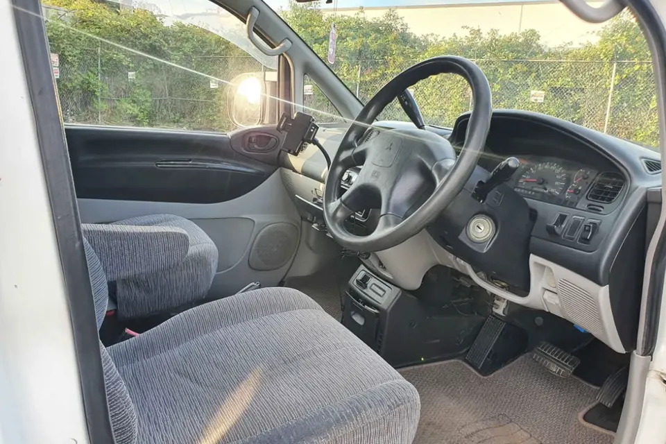 Erik's Mitsubishi Delica Chamonix Campervan