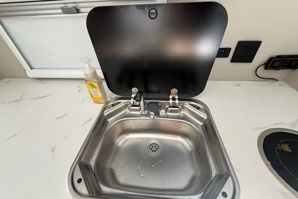 2026 Brand new Lightweight Loft Camper