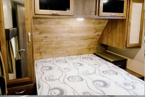 Beautiful Dutchmen Coleman Camper - Adventure Awaits