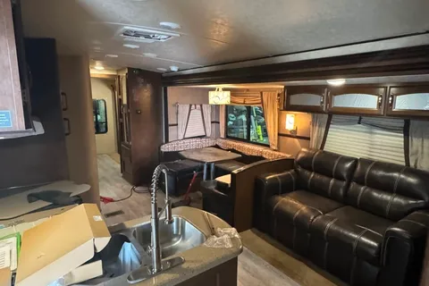 Tim's Forest River Hemisphere lite Travel Trailer