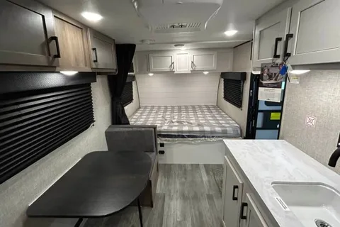 2024 neuve Jayco 5 places Rive-Sud