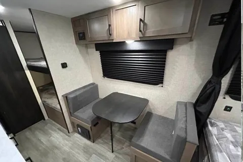 2024 neuve Jayco 5 places Rive-Sud