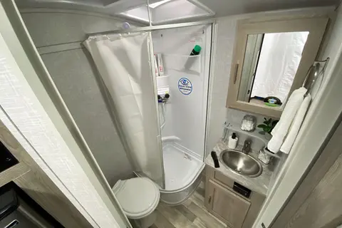 Pet friendly - On or off grid Geo pro Travel Trailer