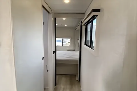Sam's Forest River 275 FKBS Travel Trailer