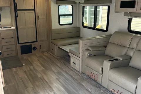 Margaret's Flagstaff 29RKSW Travel Trailer