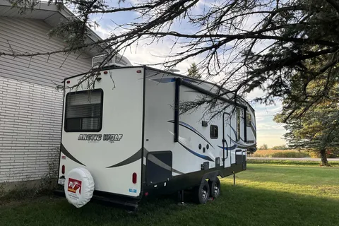 Brooke's Forest River Cherokee Artic Wolf Fifth Wheel