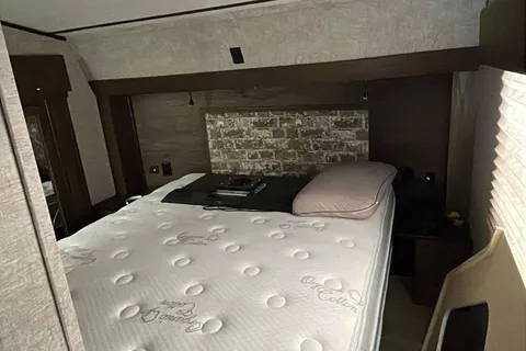 Brooke's Forest River Cherokee Artic Wolf Fifth Wheel