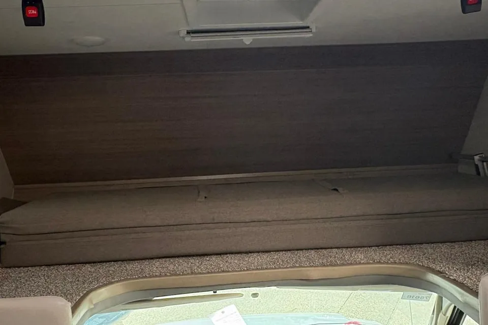 Vivek's Ford adventurer Class C