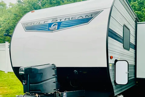 HOME-ON-THE-WHEEL spacious 2021 Gulf Stream Ameri-Lite Travel Trailer