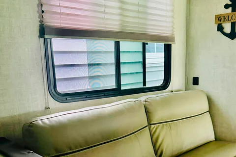 HOME-ON-THE-WHEEL spacious 2021 Gulf Stream Ameri-Lite Travel Trailer