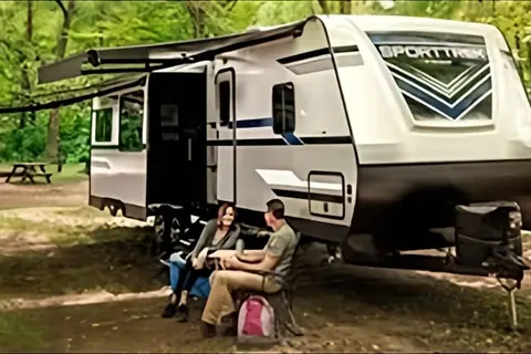 Chad & Leanne's Venture 327vik Travel Trailer