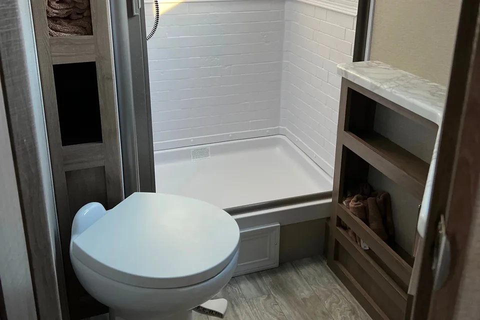 2021 Grand Design Imagine XLS 21BHE Travel Trailer