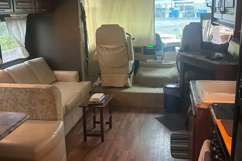 Holiday Rambler Aluma Lite 32 pieds Class