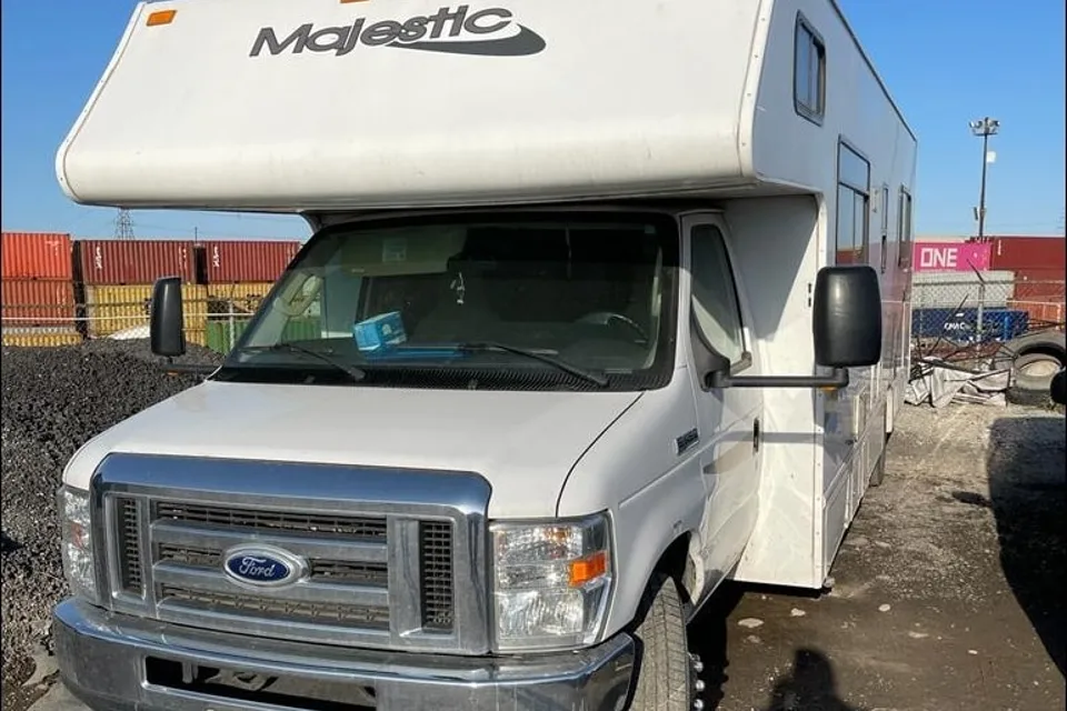 Thor Motorcoach Majestic 28A