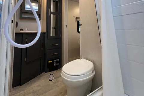 Leslie's Forest River R pod 202 Travel Trailer