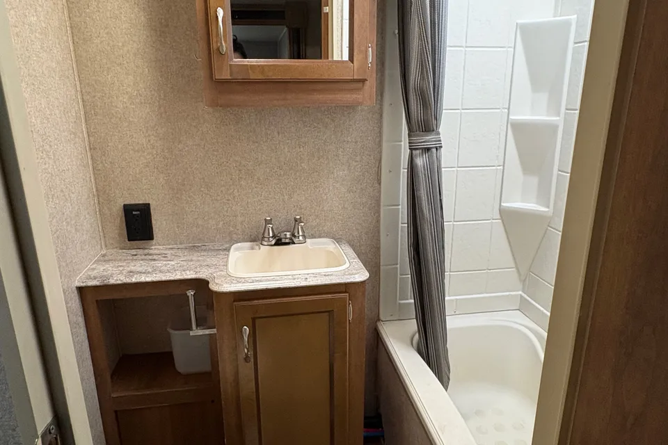 Coachmen Catalina Travel Trailer