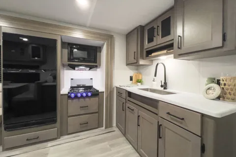 2024 Grand Design Transcend Xplor – Family Camper w/ Delivery!