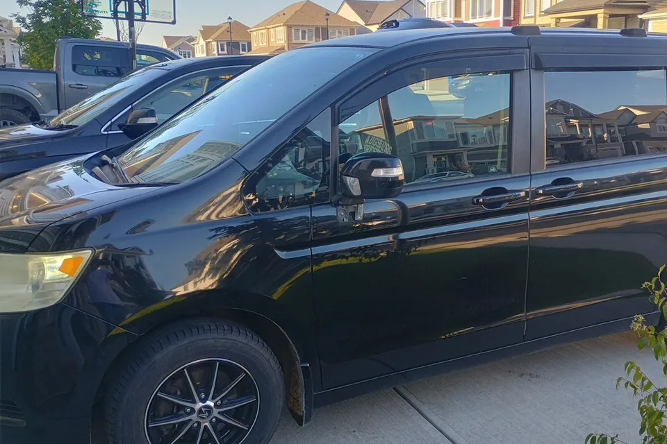 Honda  Camper (8 seats/2 sleeps)Park Pass+Airport pickup+(US/Canada)