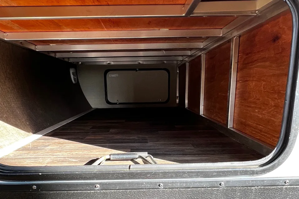 Sam- Cozy Couple Camper