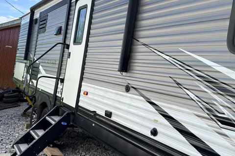 Marvin's Heartland  Trail runner Travel Trailer