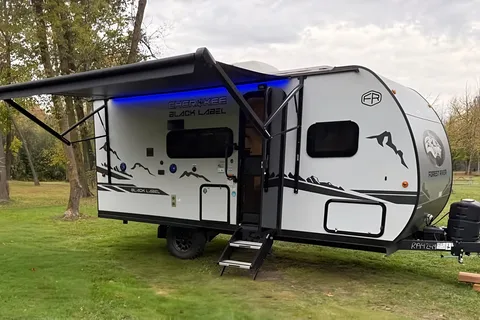 2025 Black Label Wolf Pup Luxury & Stocked