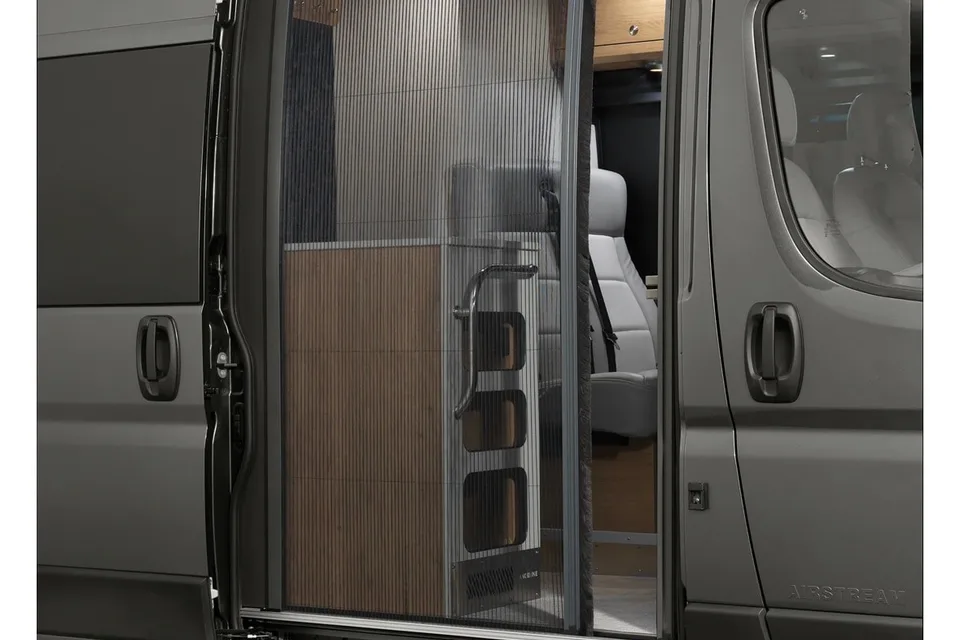 John's Airstream Rangeline Class B