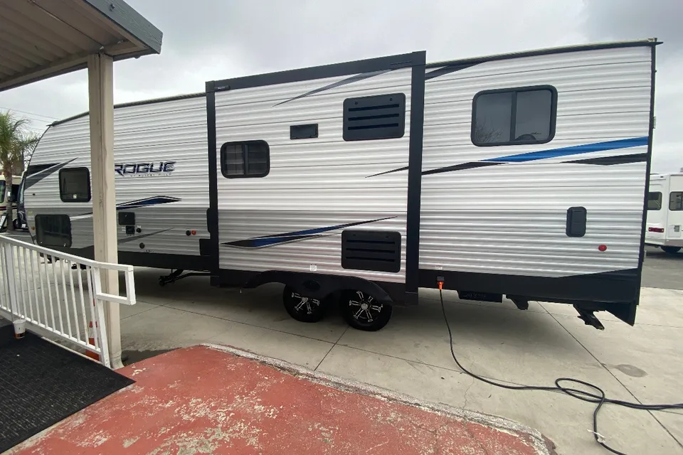 Forest River 26v Rogue Vengence Toy Hauler