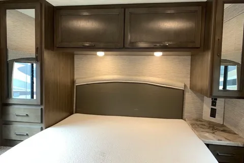 Stephani's Thor Motor Coach Chateau  Class C