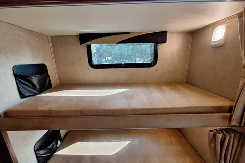 Smooth Sailing RV - Jayco Greyhawk 31FS Class C