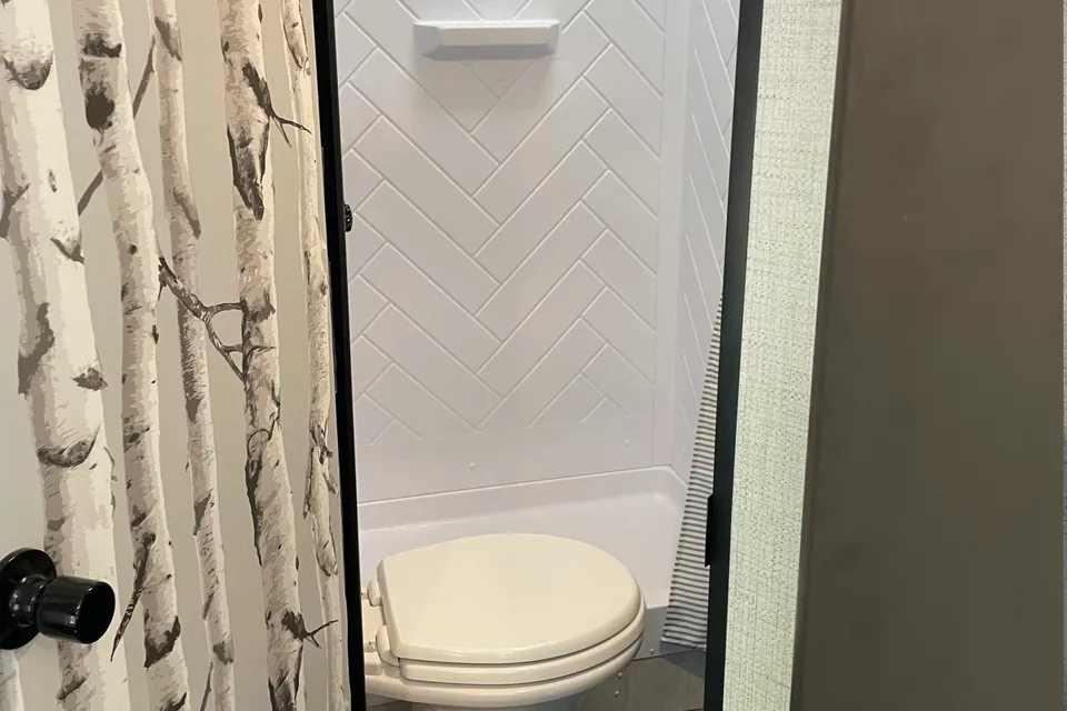 Luna - 2021 Forest River Ozark 1650BHK 