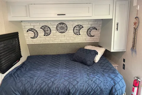 Luna - 2021 Forest River Ozark 1650BHK 