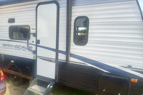 J-Man's Solar Travel Trailer