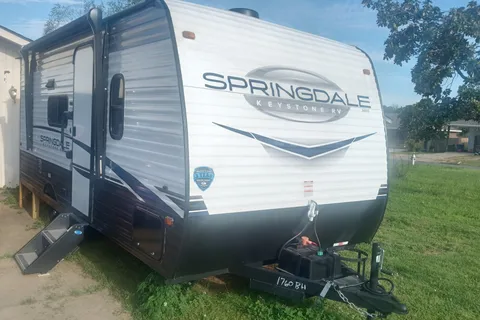 J-Man's Solar Travel Trailer