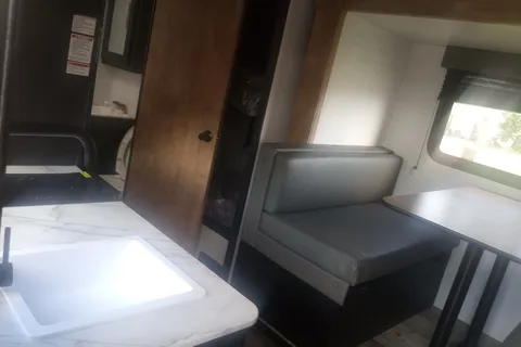 J-Man's Solar Travel Trailer