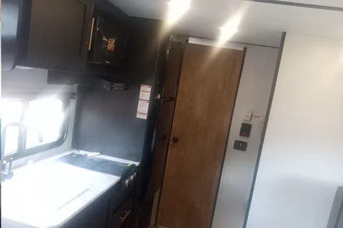 J-Man's Solar Travel Trailer