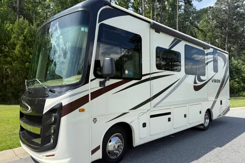 Chris's Entegra Coach Vision 26x Class A
