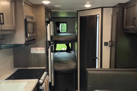 Janet's Jayco Jay Flight SLX Travel Trailer