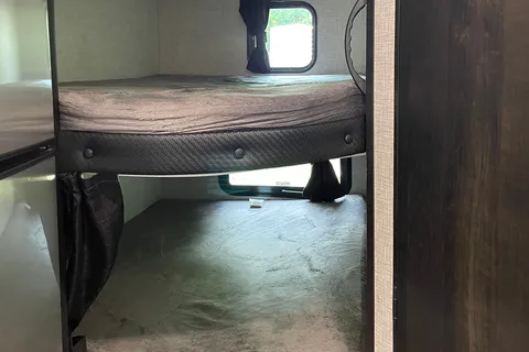 Janet's Jayco Jay Flight SLX Travel Trailer