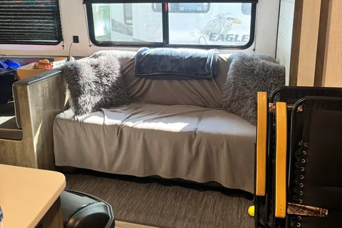 Linda’s 2022 travel trailer with bunkhouse & outdoor kitchen
