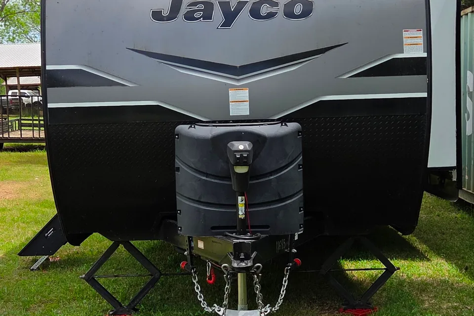 Andrea and Dave's Jayco Jay flight 267BHS Travel Trailer