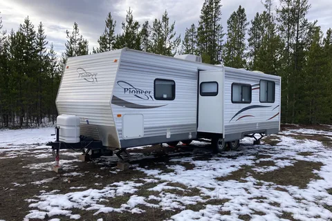 Family Friendly Fleetwood Trailer