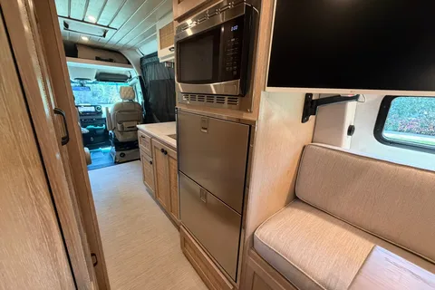 Luxe Nomad